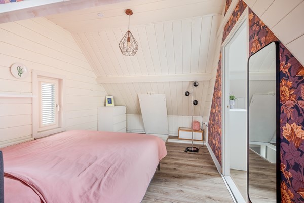 Foto - Verkocht onder voorbehoud: Karakteristiek pand nabij het historische centrum van Klundert